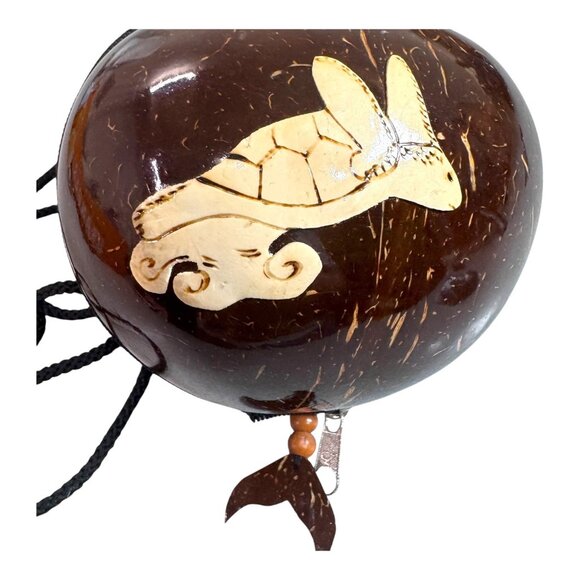Handcrafted Carved Sea Turtle Coconut Shell Crossbody Purse Tropical Lei Flower - Picture 12 of 15